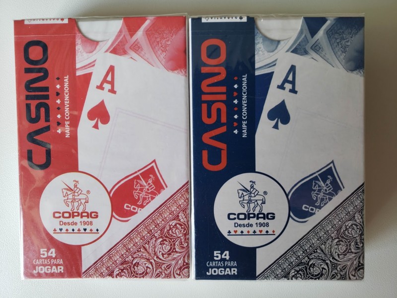 Cassino playing cards (the front and the back of the tuck box are almost the same)